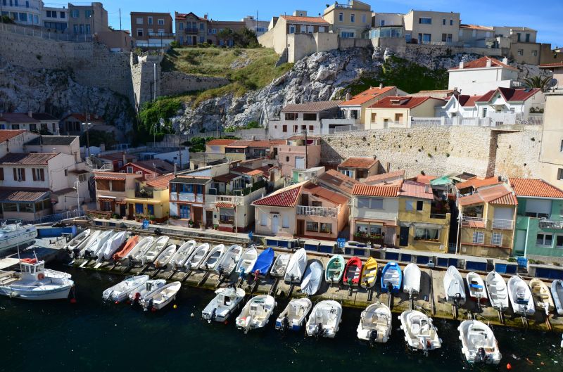 Le Vallon des Auffes : Un havre de charme et de gastronomie à Marseille, immobilier rare