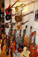 Guitares & Accessoires 13006 Marseille 1001 Guitares