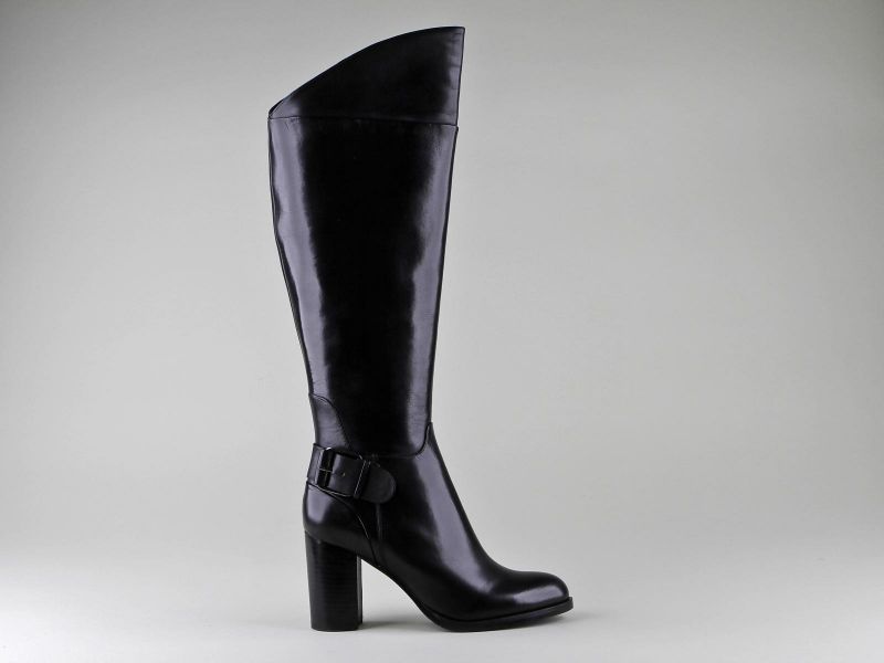 Où acheter une paire de chaussures de luxe pour femme à Marseille ?